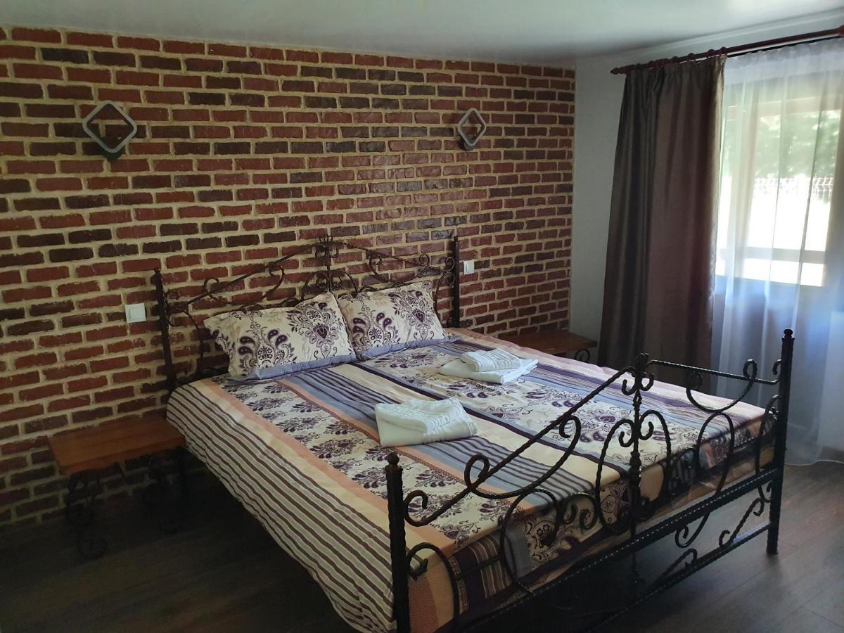 Rooms Poienita Сленік-Молдова Екстер'єр фото